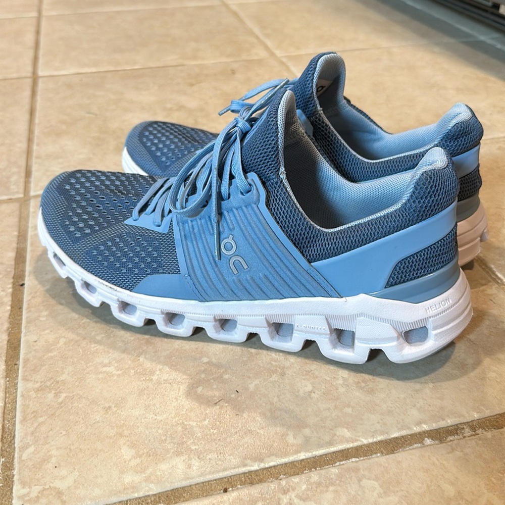 On Running Cloudswift Running Shoes - image 8